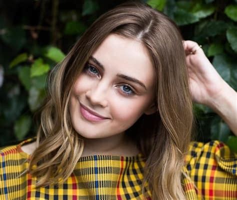 josephine langford feet|Josephine Langford Bio, Age, Height, Boyfriend, Net。